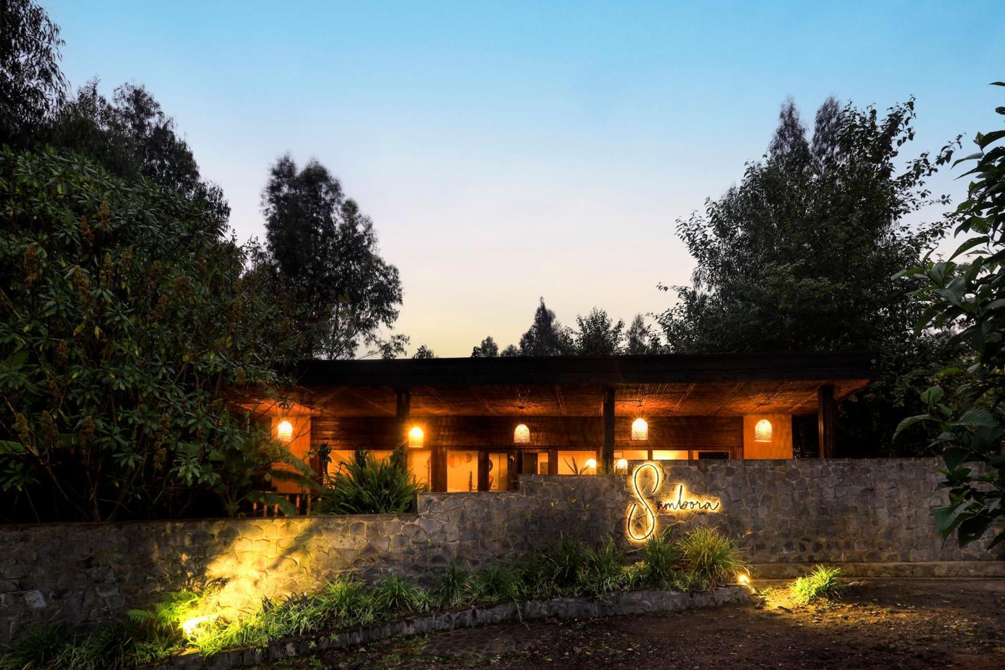 Sambora Kinigi Villa Luaran gambar